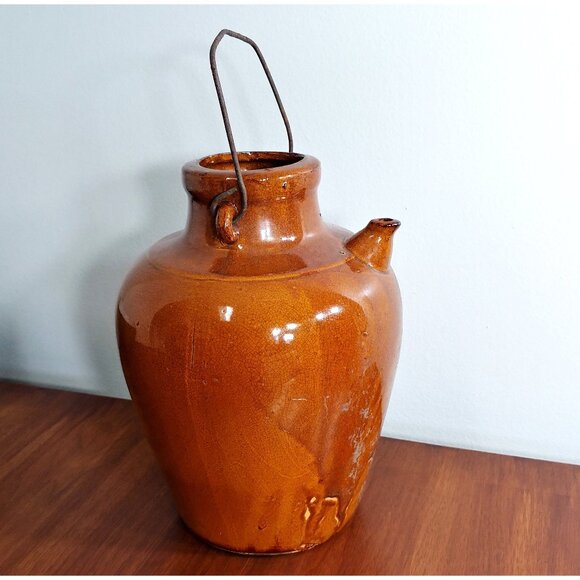 Vintage stoneware vinegar ewer, Brown glazed pottery oil jug - Picture 2 of 11